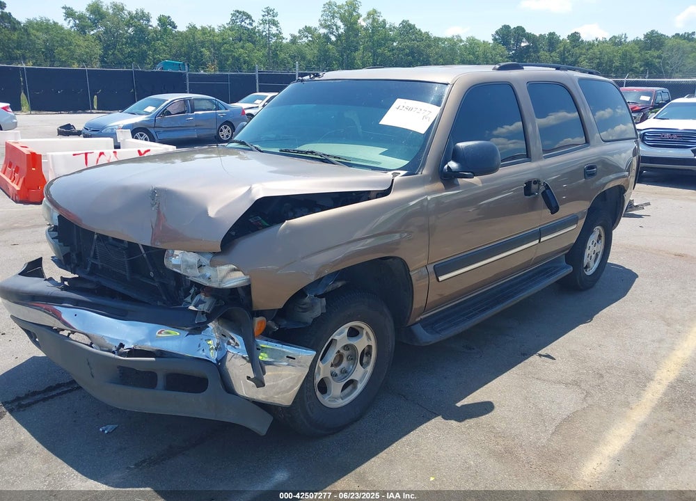 2004 CHEVROLET TAHOE LS VIN: 1GNEC13V94J220772