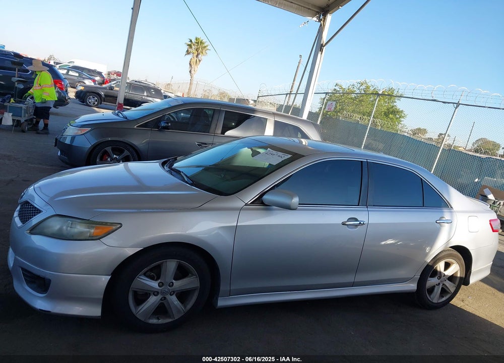 2011 TOYOTA CAMRY SE VIN: 4T1BF3EK9BU196014