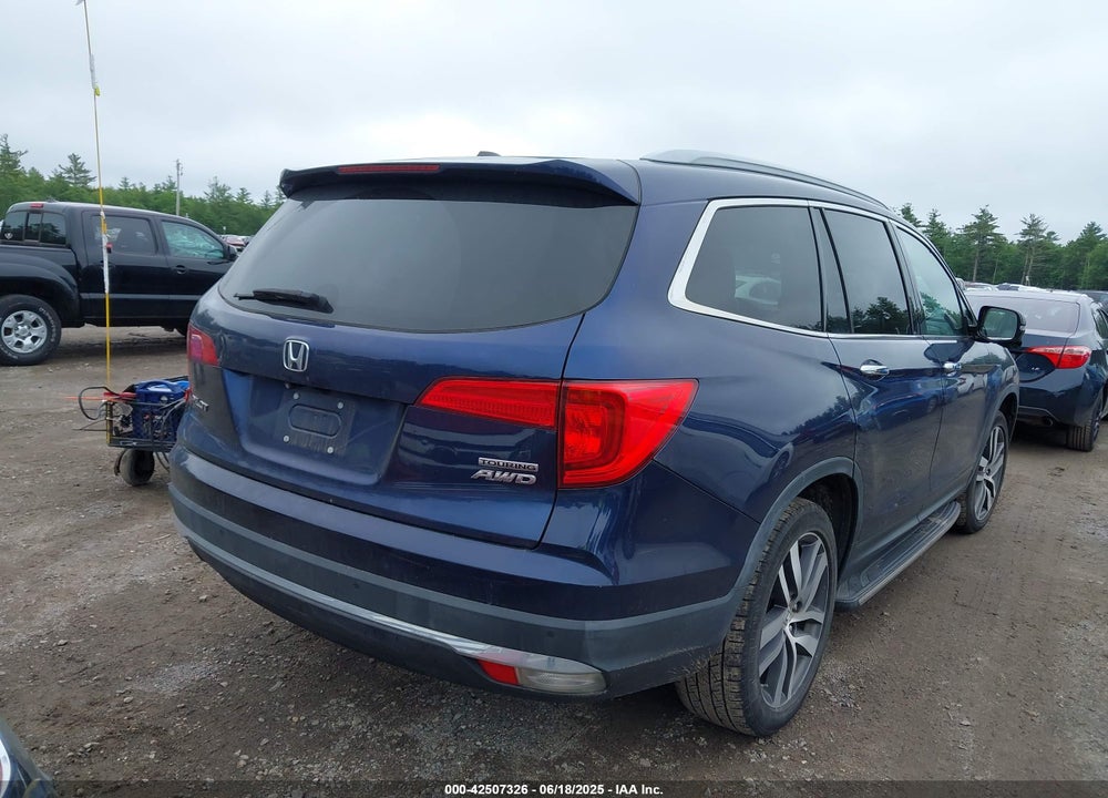 2017 HONDA PILOT VIN: 5FNYF6H99HB093136