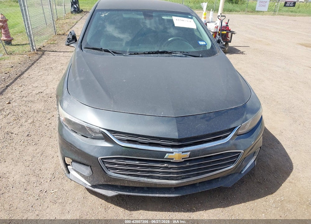 2018 CHEVROLET MALIBU VIN: 1G1ZD5STXJF137812