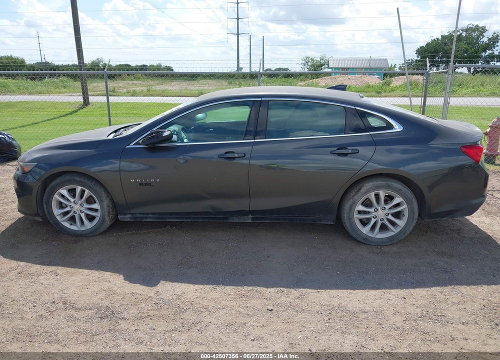 2018 CHEVROLET MALIBU VIN: 1G1ZD5STXJF137812