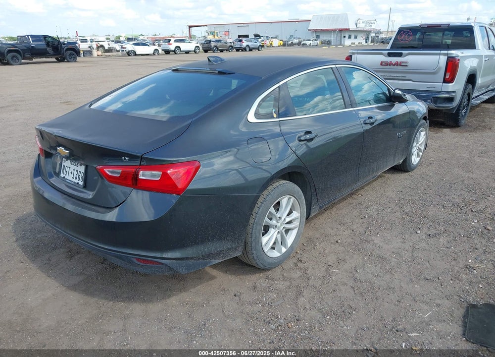 2018 CHEVROLET MALIBU VIN: 1G1ZD5STXJF137812
