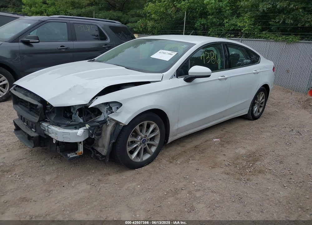 2017 FORD FUSION VIN: 3FA6P0H71HR413635