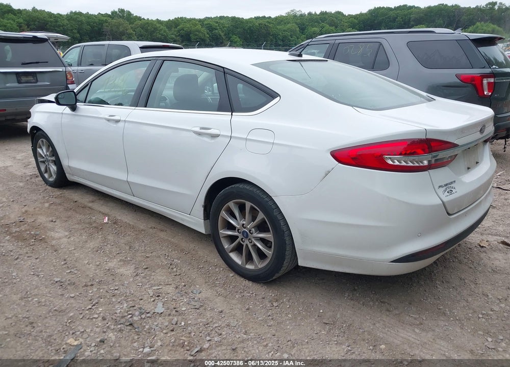 2017 FORD FUSION VIN: 3FA6P0H71HR413635