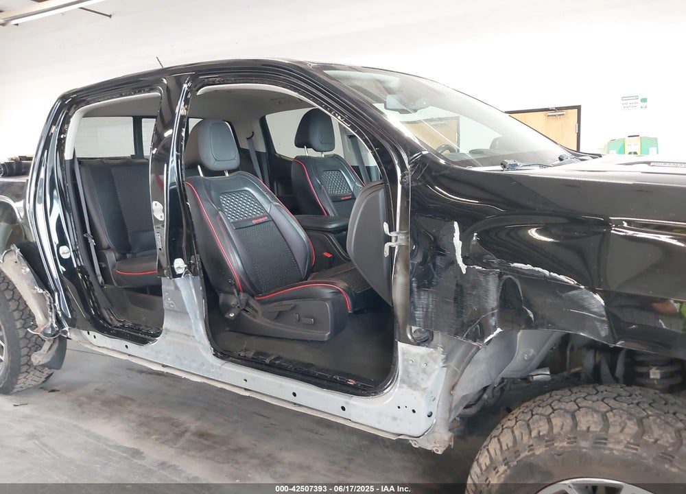2018 GMC CANYON VIN: 1GTP6CE14J1122422