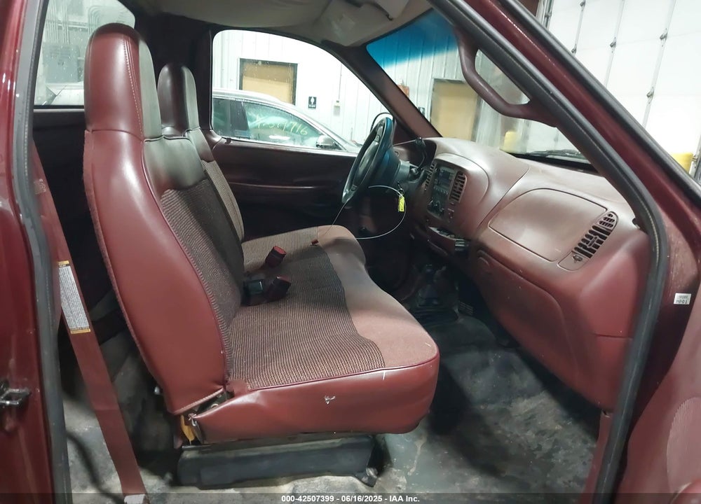 1998 FORD F-150 STANDARD/XL/XLT VIN: 2FTZF1826WCA72551