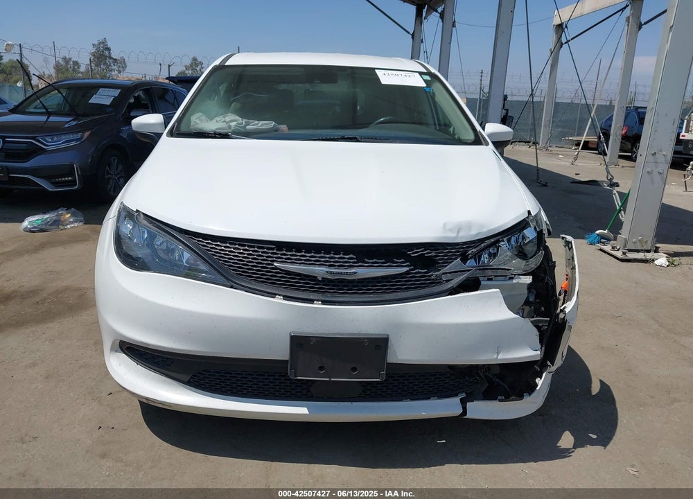 2022 CHRYSLER VOYAGER LX VIN: 2C4RC1CG2NR104452