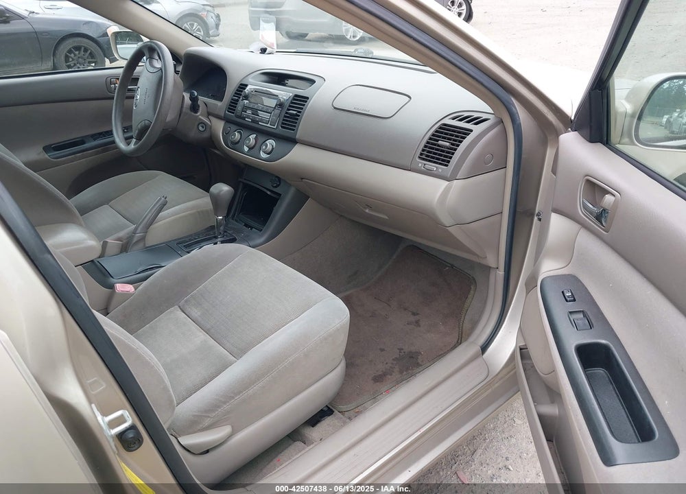 2005 TOYOTA CAMRY LE VIN: 4T1BE30K95U394493