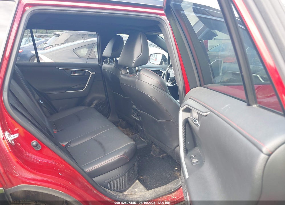 2022 TOYOTA RAV4 PRIME VIN: JTMFB3FV7ND083838