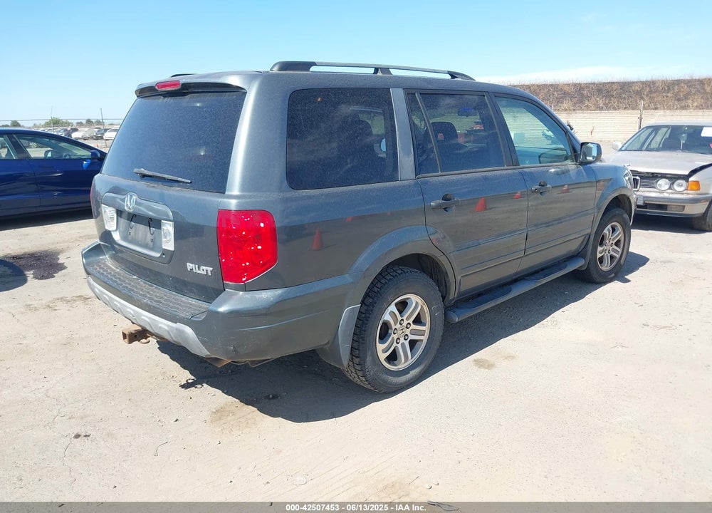 2005 HONDA PILOT EX-L VIN: 2HKYF18525H510769