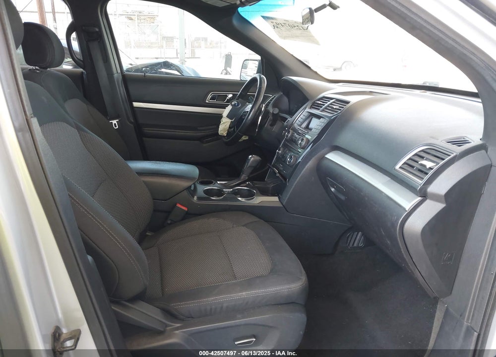 2016 FORD EXPLORER VIN: 1FM5K7D84GGC05083