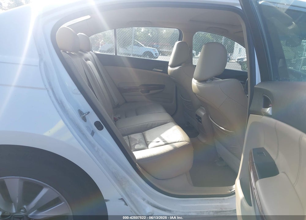 2012 HONDA ACCORD VIN: 1HGCP3F87CA028644