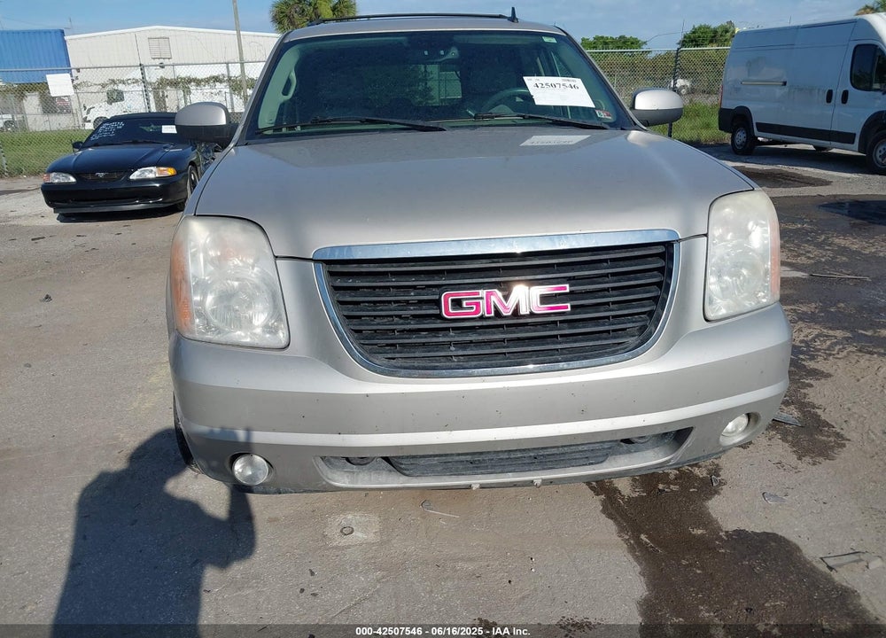 2008 GMC YUKON VIN: 1GKFK13028J119071