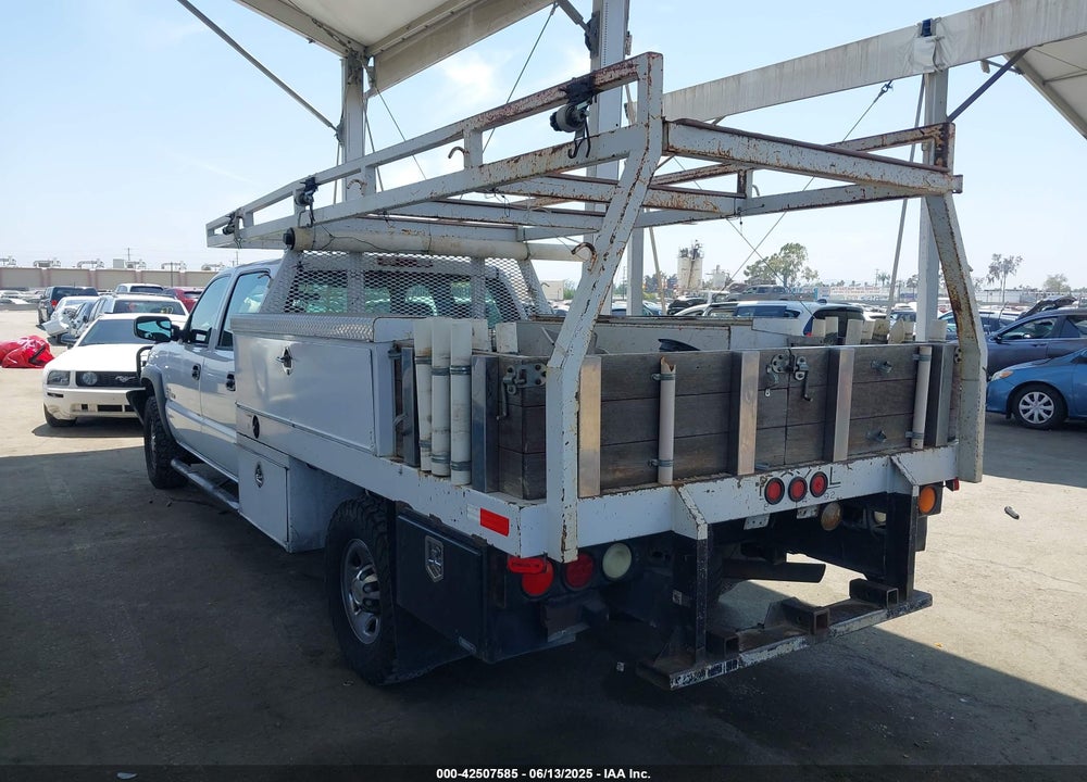 2004 CHEVROLET SILVERADO C2500 HEAVY DUTY VIN: 1GBHC23134F129481