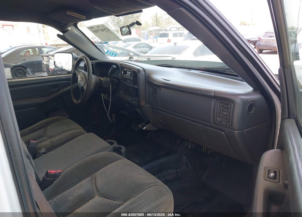 2004 CHEVROLET SILVERADO C2500 HEAVY DUTY VIN: 1GBHC23134F129481