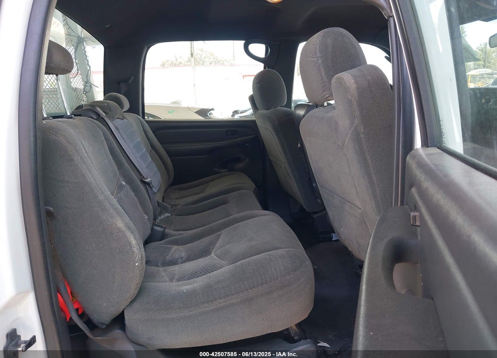 2004 CHEVROLET SILVERADO C2500 HEAVY DUTY VIN: 1GBHC23134F129481