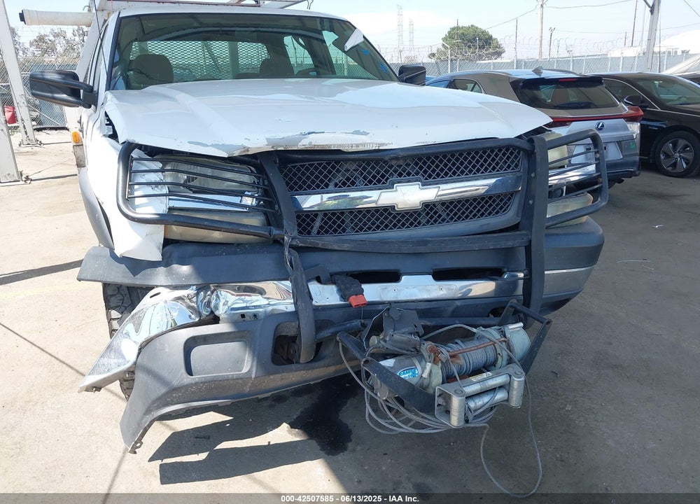 2004 CHEVROLET SILVERADO C2500 HEAVY DUTY VIN: 1GBHC23134F129481