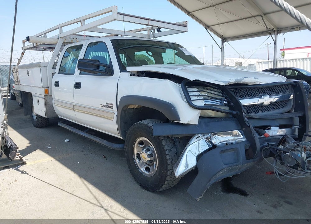 2004 CHEVROLET SILVERADO C2500 HEAVY DUTY VIN: 1GBHC23134F129481