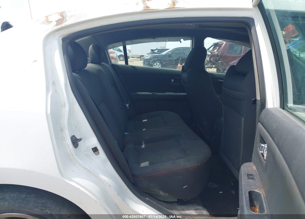 2008 NISSAN SENTRA SE-R VIN: 3N1BB61E18L644690