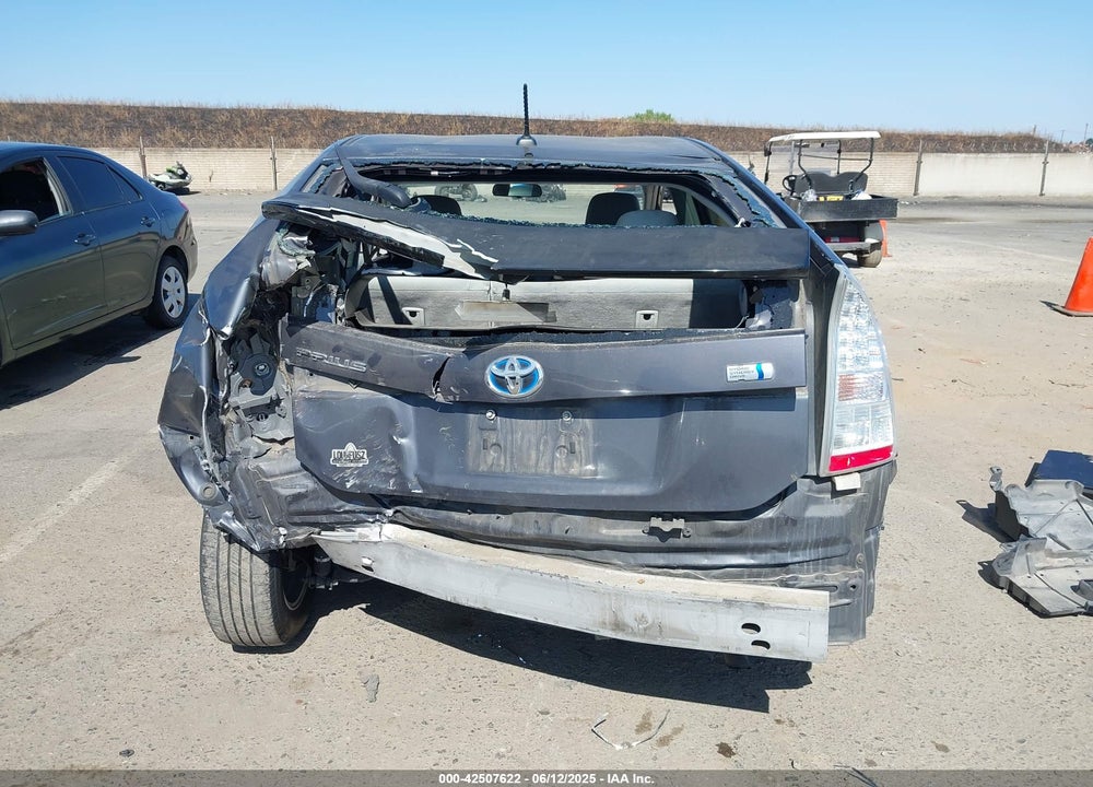 2011 TOYOTA PRIUS VIN: JTDKN3DUXB5366045