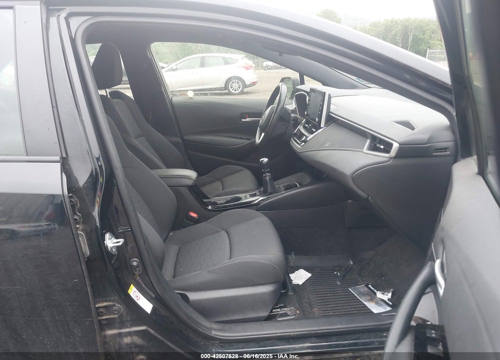 2020 TOYOTA COROLLA VIN: JTNB4RBEXL3084529