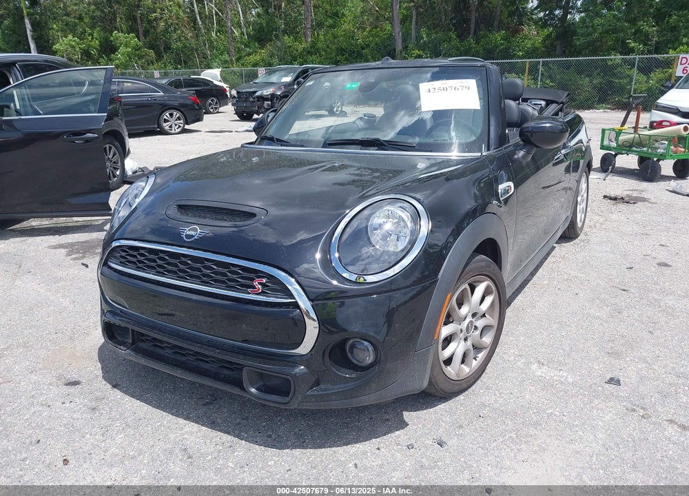 2021 MINI CONVERTIBLE VIN: WMWWJ5C0XM3M08622