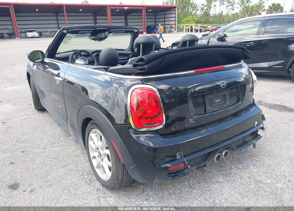 2021 MINI CONVERTIBLE VIN: WMWWJ5C0XM3M08622