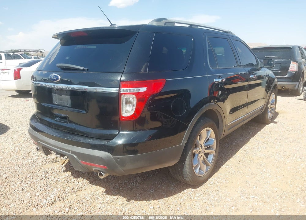 2013 FORD EXPLORER XLT VIN: 1FM5K8D80DGA12320