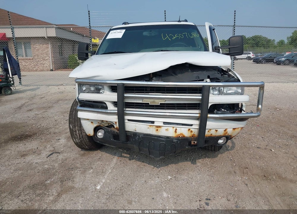 2005 CHEVROLET SUBURBAN 1500 Z71 VIN: 3GNFK16Z85G163425