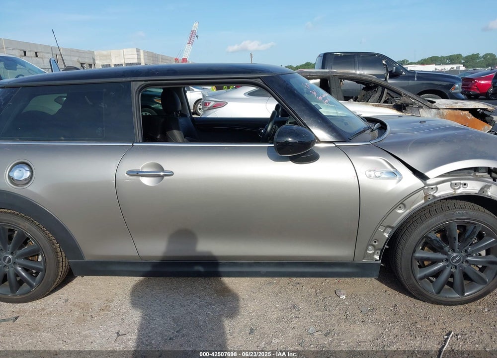 2019 MINI COOPER HARDTOP VIN: WMWXP7C56K2A53061
