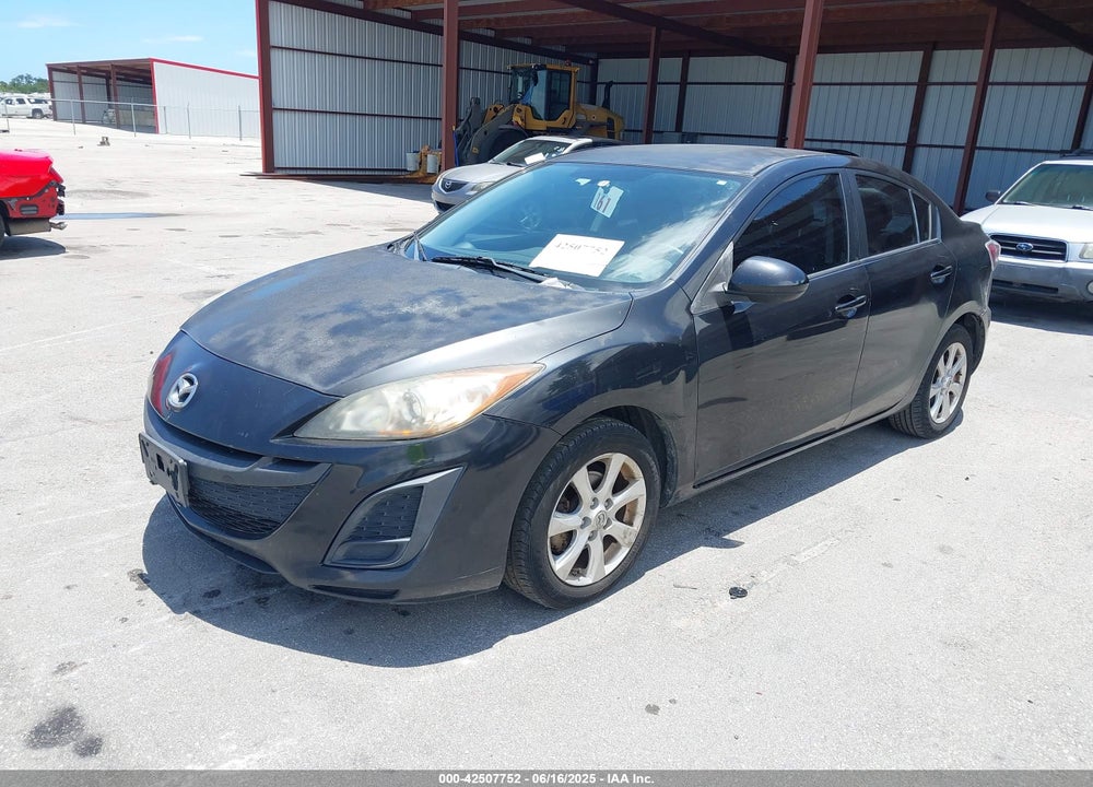 2011 MAZDA 3 I TOURING VIN: JM1BL1VF8B1366739