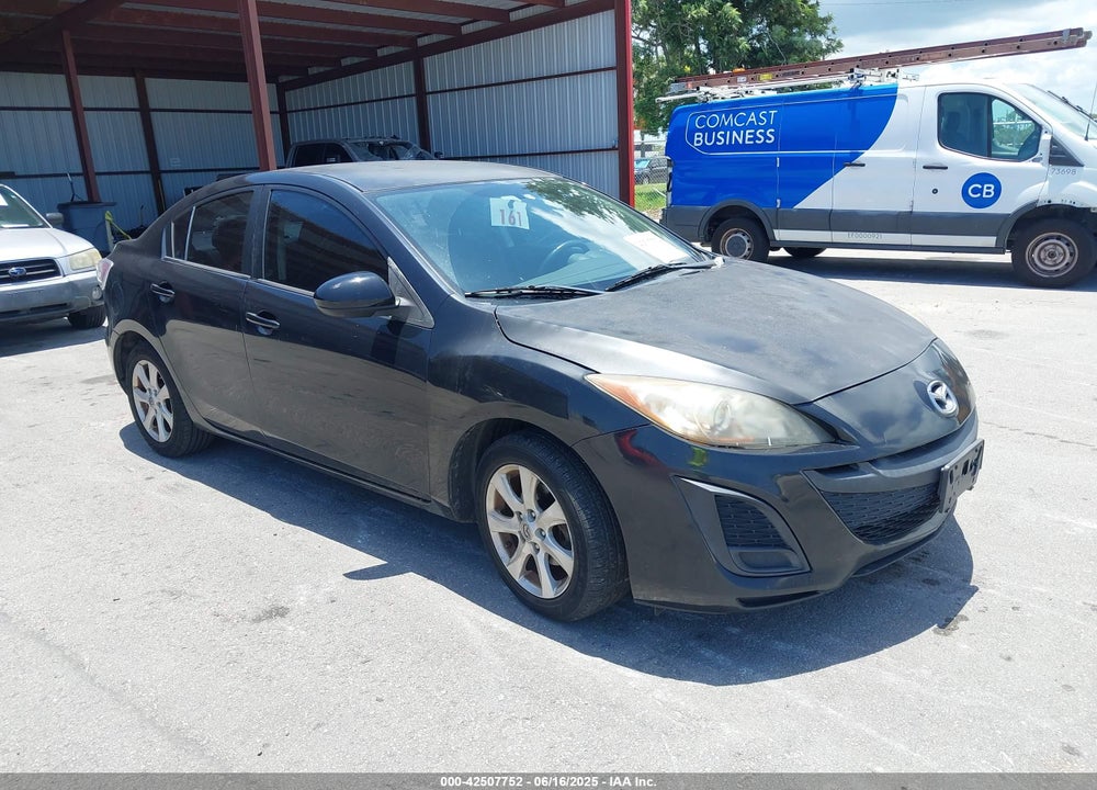 2011 MAZDA 3 I TOURING VIN: JM1BL1VF8B1366739