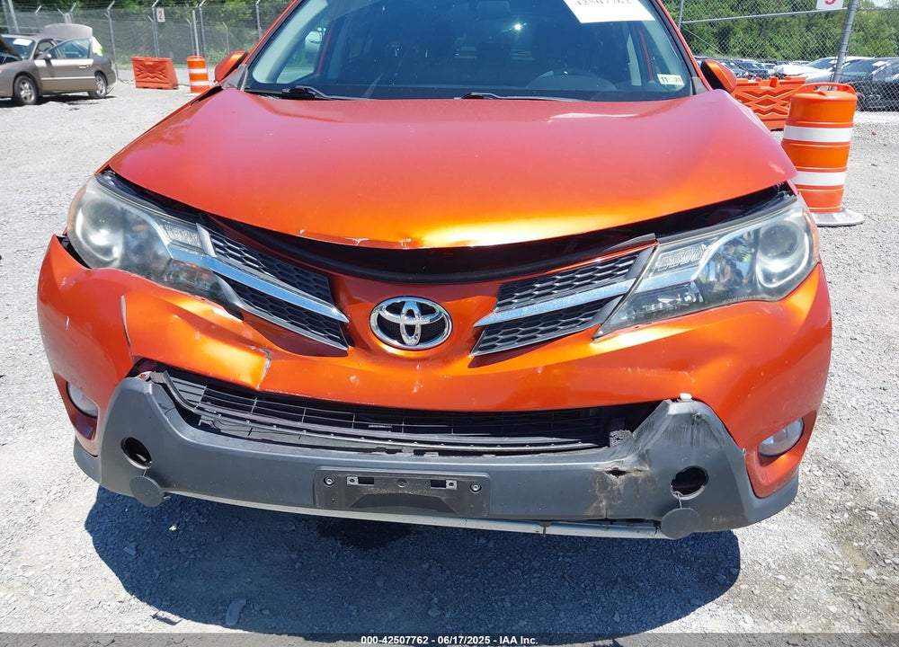 2015 TOYOTA RAV4 VIN: 2T3RFREV9FW302454
