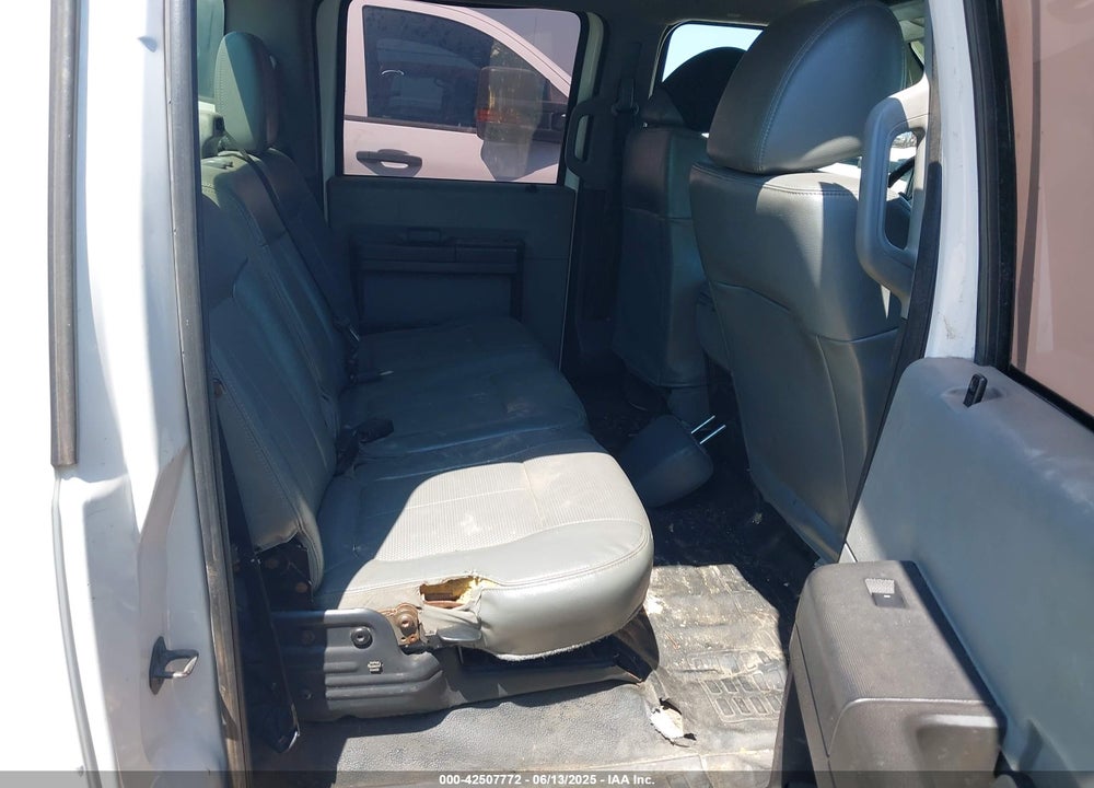 2013 FORD F-250 VIN: 1FT7W2A68DEB30029
