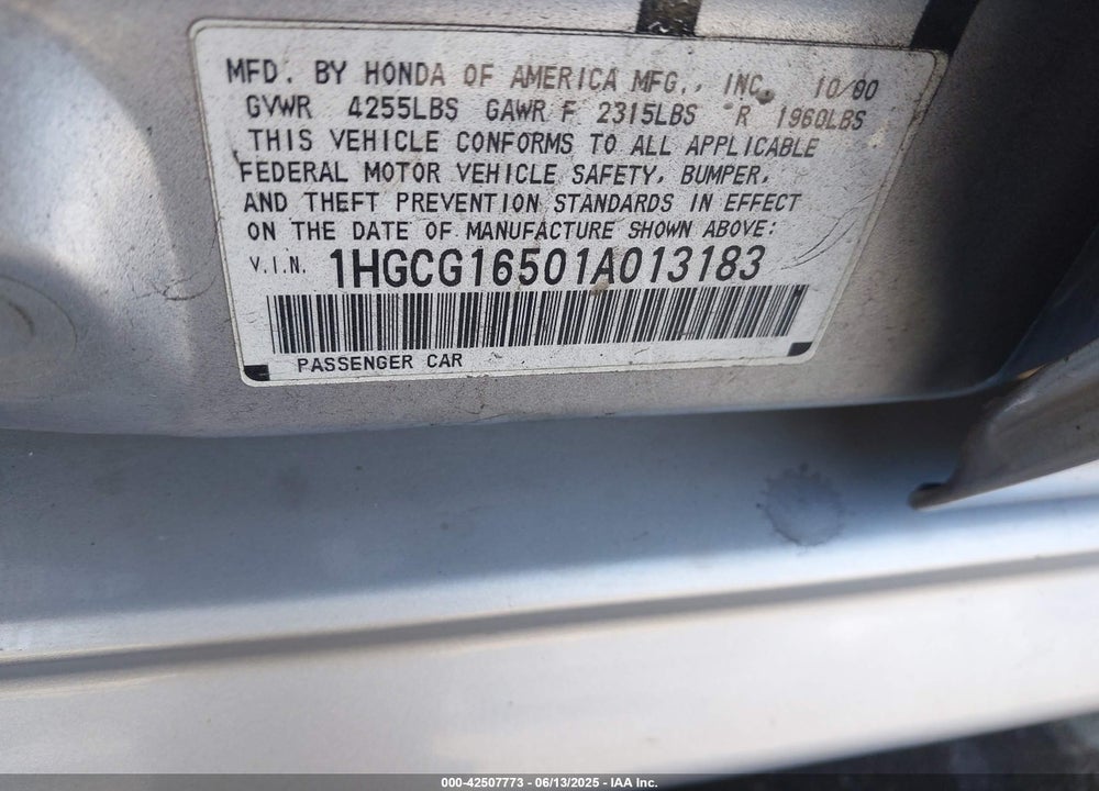 2001 HONDA ACCORD 3.0 EX VIN: 1HGCG16501A013183