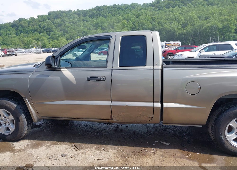 2007 DODGE DAKOTA SLT VIN: 1D7HW42P67S138343