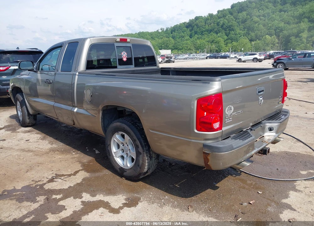 2007 DODGE DAKOTA SLT VIN: 1D7HW42P67S138343