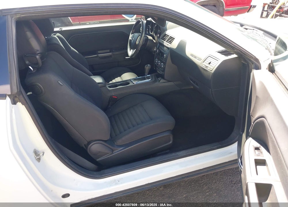 2013 DODGE CHALLENGER VIN: 2C3CDYAG9DH641312