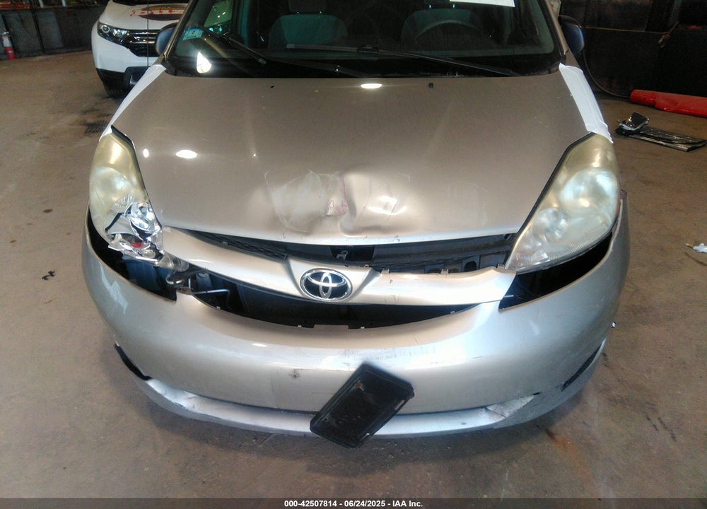 2009 TOYOTA SIENNA LE VIN: 5TDZK23C09S227136