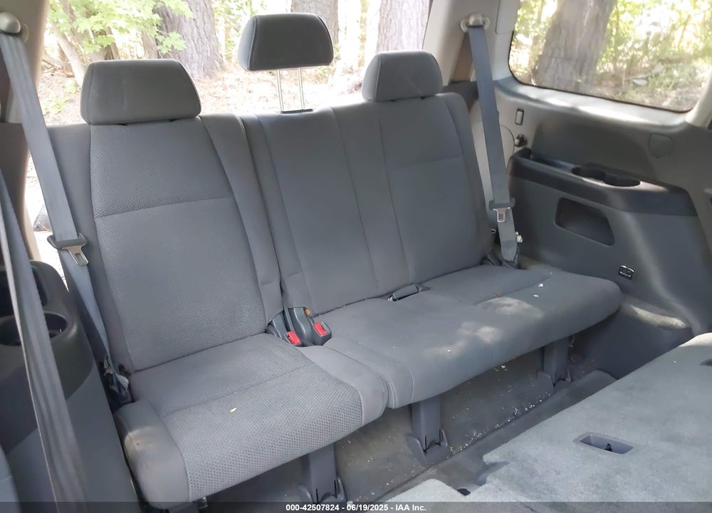 2008 HONDA PILOT SE VIN: 5FNYF18338B040012