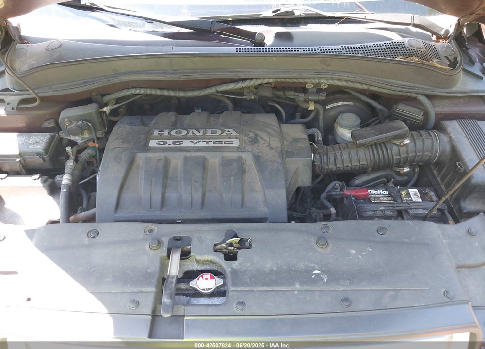 2008 HONDA PILOT SE VIN: 5FNYF18338B040012