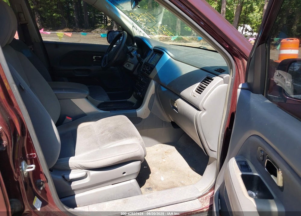 2008 HONDA PILOT SE VIN: 5FNYF18338B040012