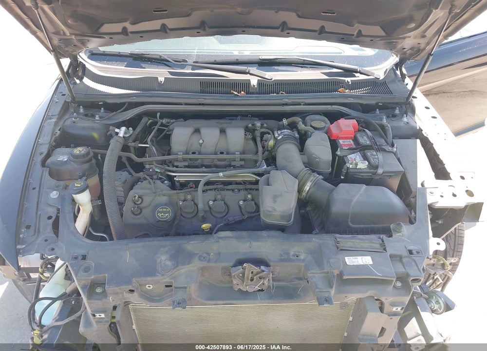 2018 FORD TAURUS VIN: 1FAHP2E8XJG135672