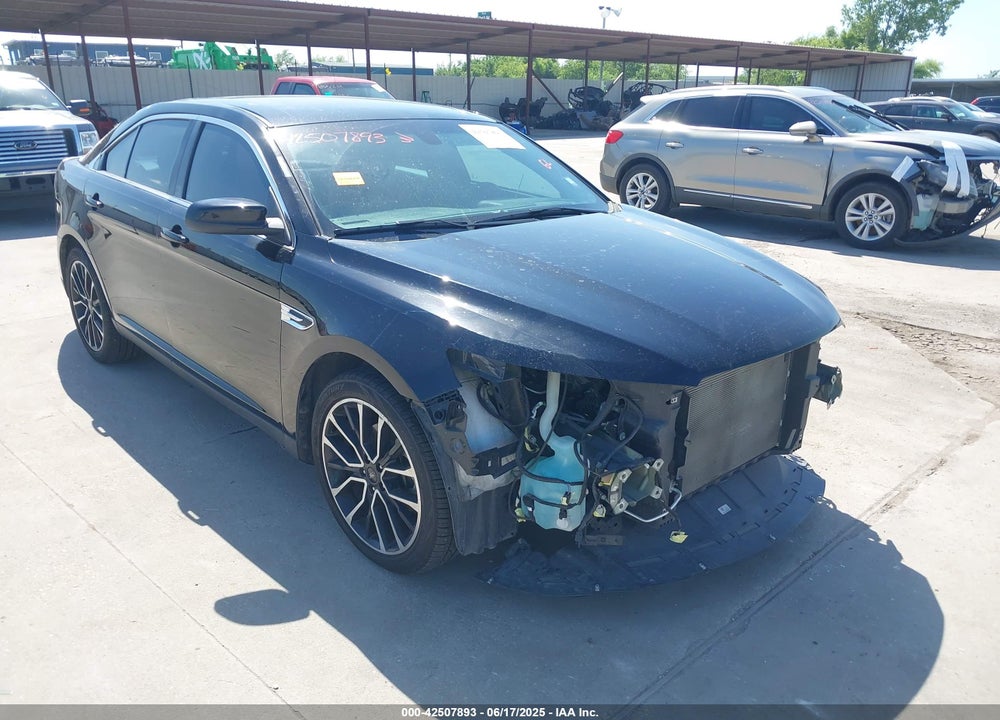 2018 FORD TAURUS VIN: 1FAHP2E8XJG135672
