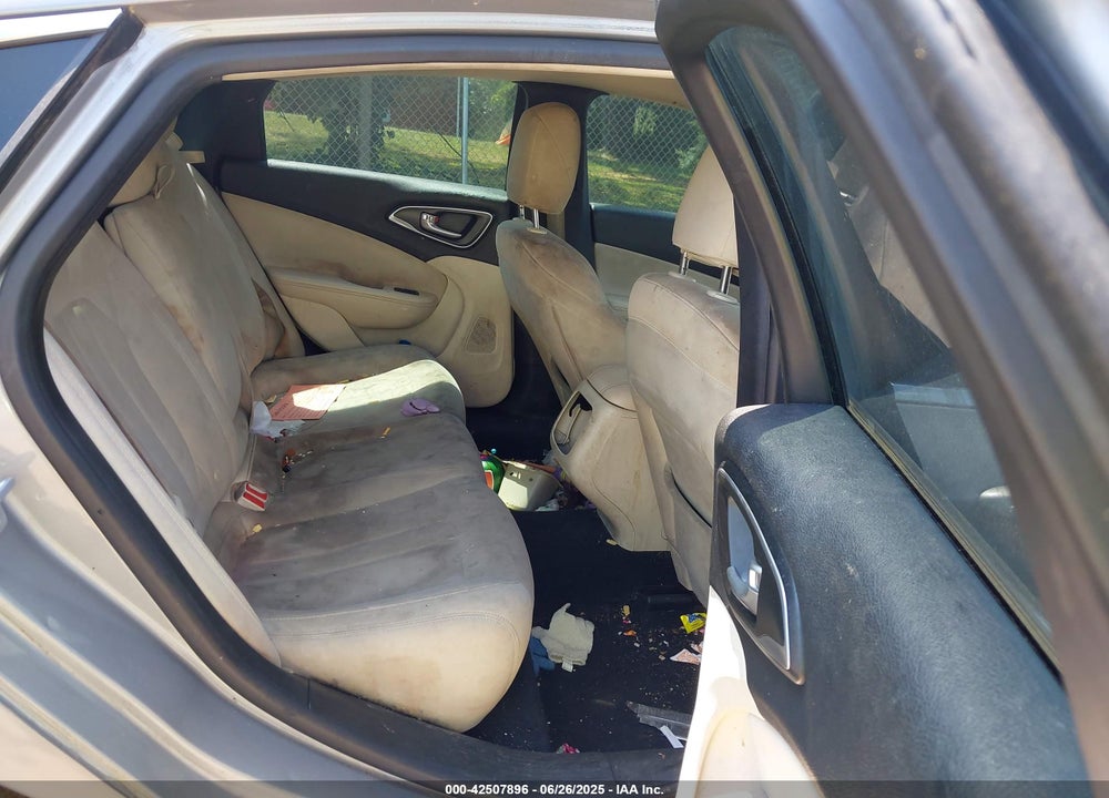 2016 CHRYSLER 200 VIN: 1C3CCCAB6GN106170