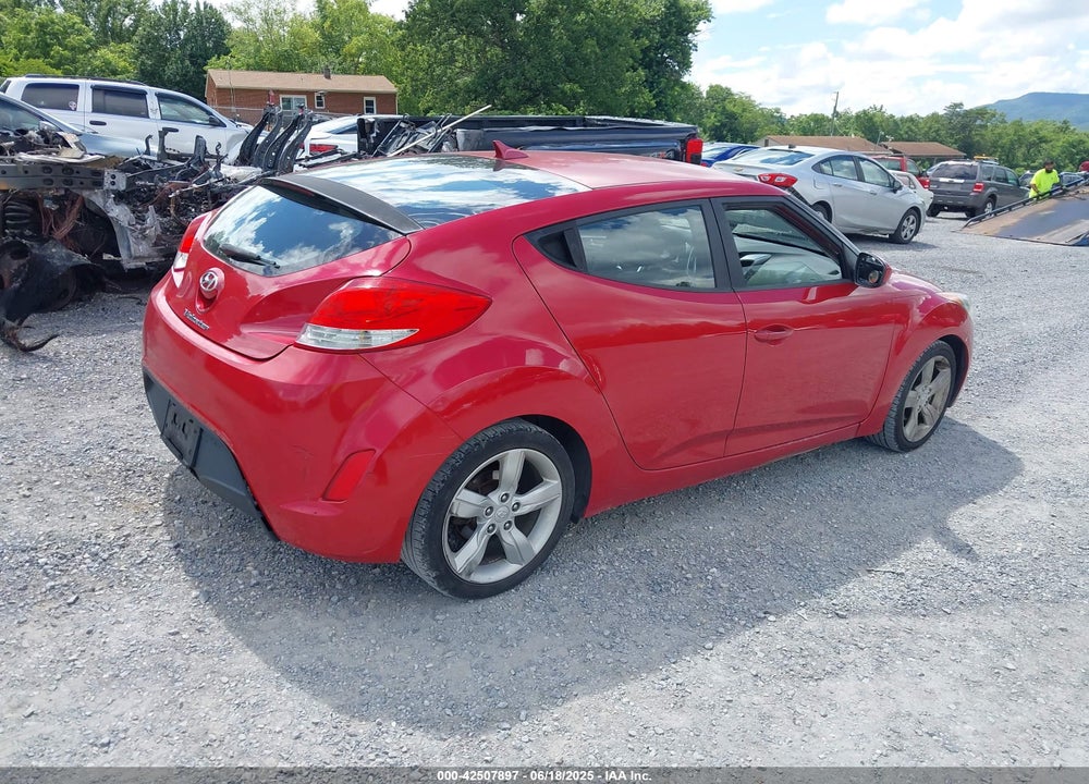 2013 HYUNDAI VELOSTER VIN: KMHTC6AD0DU095078