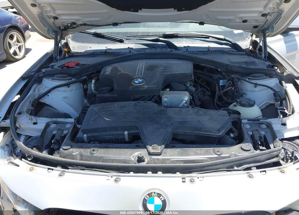 2013 BMW 3 SERIES VIN: WBA3B3C56DF531025
