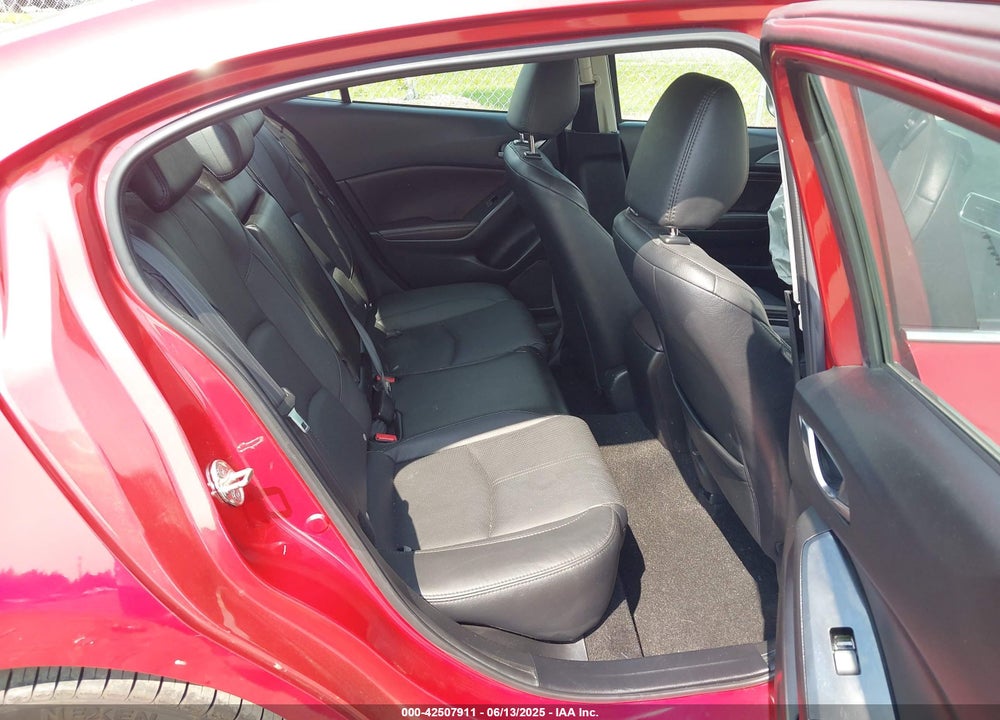 2017 MAZDA 3 VIN: 3MZBN1W3XHM147272