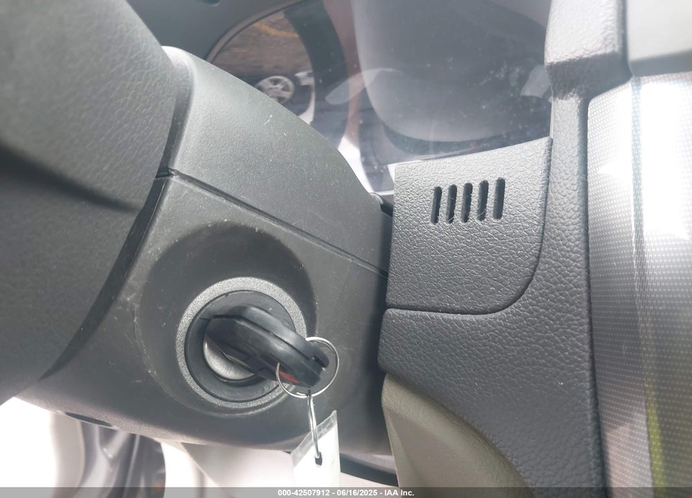 2011 FORD FUSION VIN: 3FAHP0JG9BR305807
