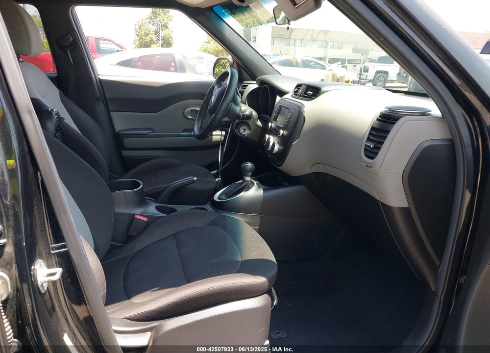 2017 KIA SOUL VIN: KNDJN2A24H7480354